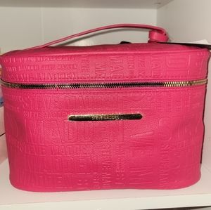 STEVE MADDEN Cosmetic Bag in fuscia (Rare)